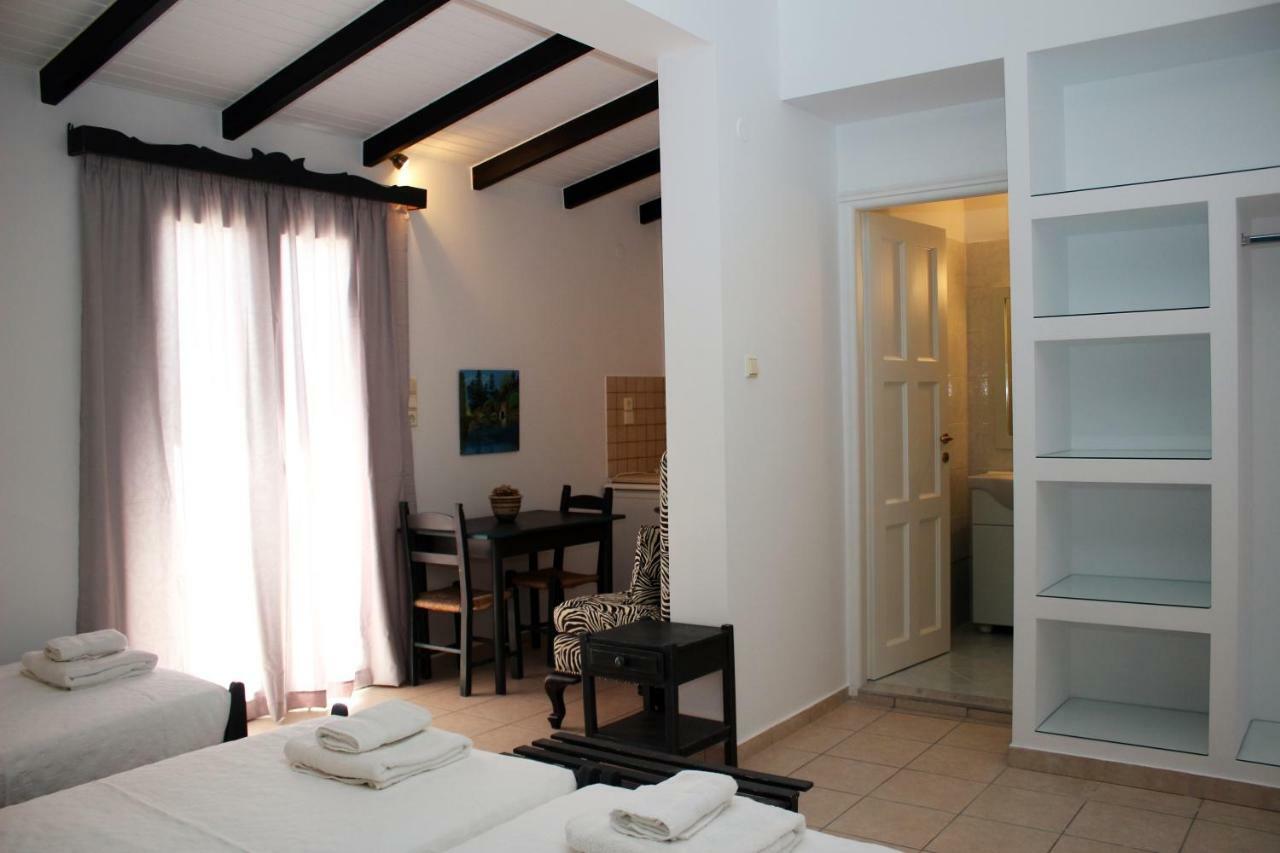 Ikaros Art Hotel