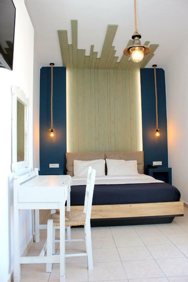 Ikaros Art Hotel 2*